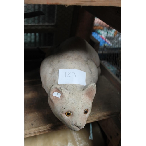 Lot 123       