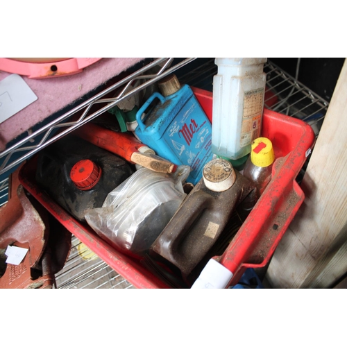 39 - CRATE OF MIXED CHEMICALS INCLUDING SCREEN CLEAN, CAR POLISH ETC