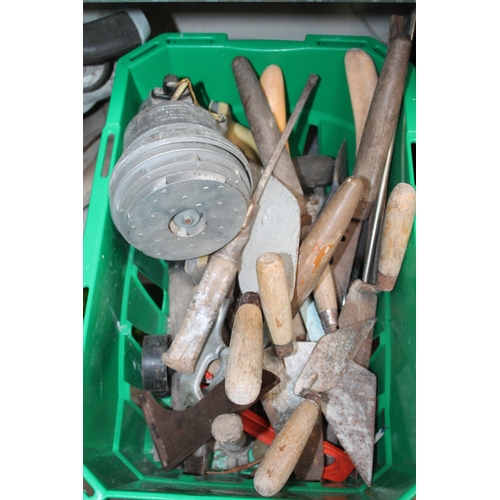 49 - BASKET OF MISC TOOLS INCLUDING QUANTITY OF TROWELS AND DRIVERS ETC