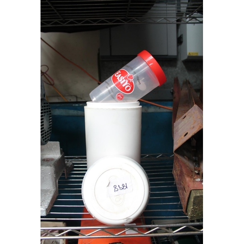 17 - SIMPLY THE BEST EASI-YO DELICIOUS YOGURT MAKER