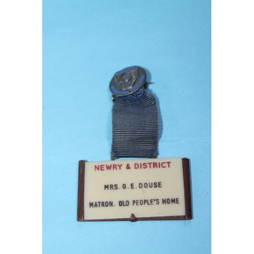 379 - SOROPTIMIST INTERNATIONAL ASSOCIATION NEW DISTRICT OLD PEOPLES HOME MEDAL