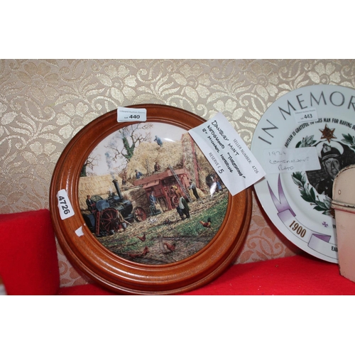 440 - DANBURY MINT WEDGWOOD THRESHING BY MICHAEL HERRING PLATE