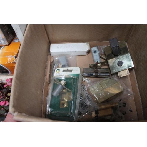 65 - QTY OF LOCKS AND KEYS INCLUDING A YALE DOOR LOCK