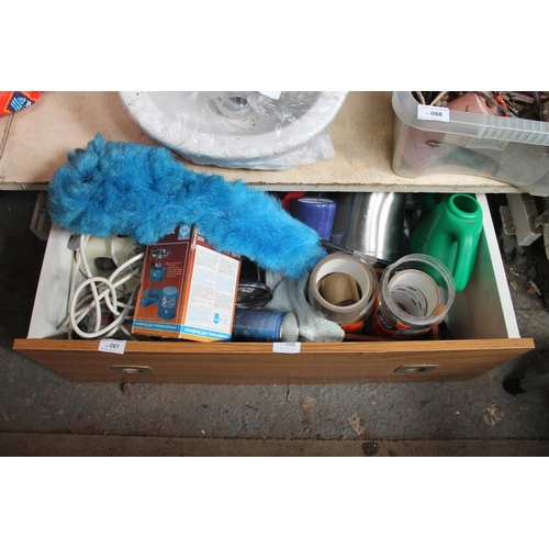 87 - DRAWER OF ASSORTED ITEMS INCLUDING A FEATHER DUSTER, CAMPING GAS STOVE ETC