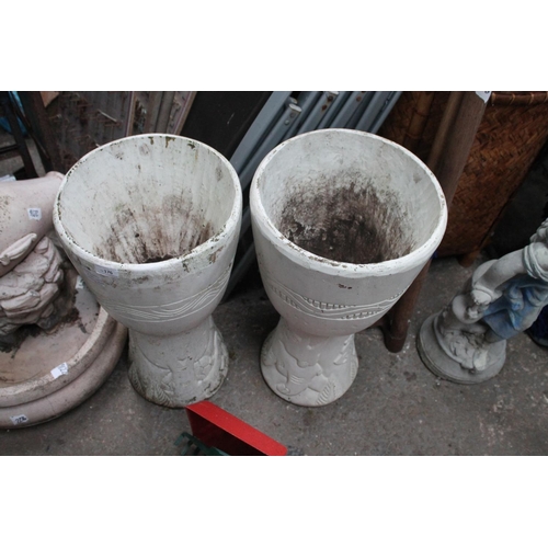 176 - 2 X WOODEN PAINTED PAINTED WHITE EGG CUP GARDEN PLANTERS