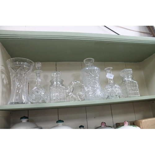 335 - QTY OF GLASS WARE INL DECANTERS