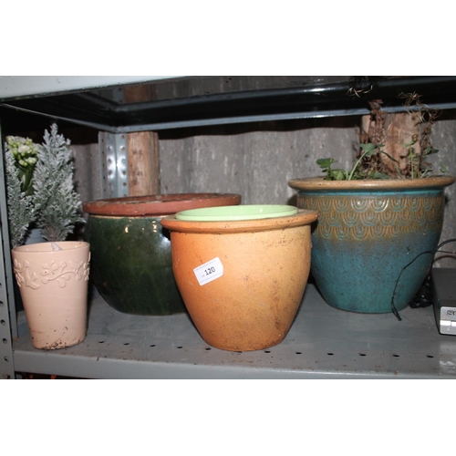 120 - 4 X LARGE TERRACOTTA PLANT POTS