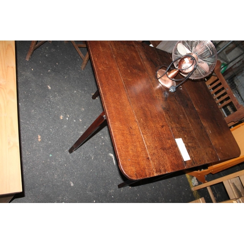 461 - ANTIQUE OAK GATE LEG TABLE WITH DRAWS EITHER END