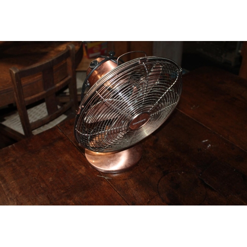 462 - GOLD GOODMANS TABLE FAN