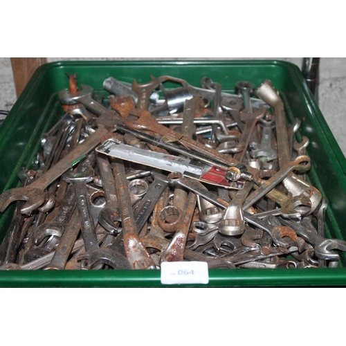 64 - LARGE CRATE OF MIXED SPANNERS INCLUDING WRING