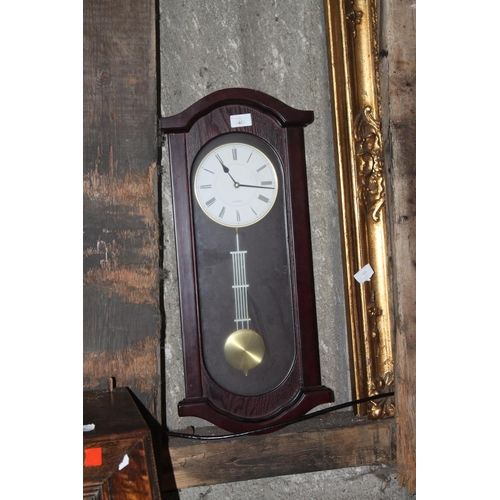 445 - BATTERY OPERATED WALL CLOCK