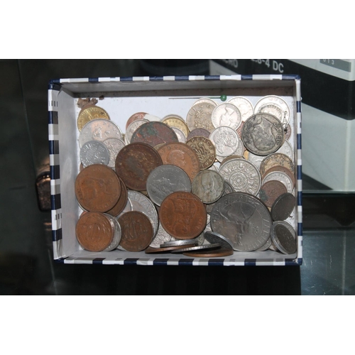 497 - BOX OF OLD ASSORTED COINS