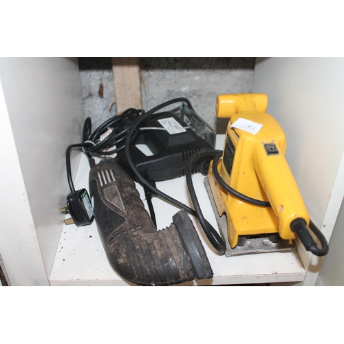 86 - 3 X POWER TOOLS JIGSAW AND 2 X SANDERS