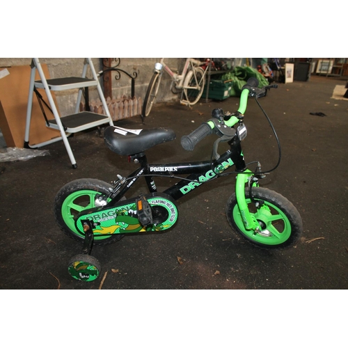 25 - DRAGON PEDAL PALS CHILDS BIKE WITH STABILISERS