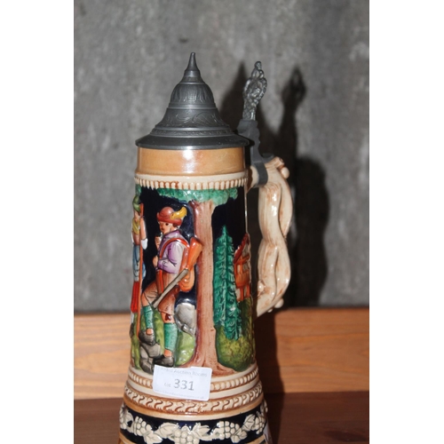 331 - MUSICAL BEER STEIN