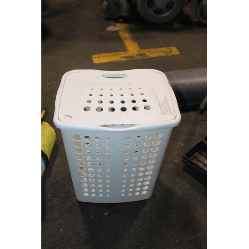 469 - LAUNDRY BASKET 20IN TALL