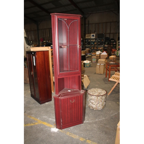 597 - 2 DOOR CORNER CABINET