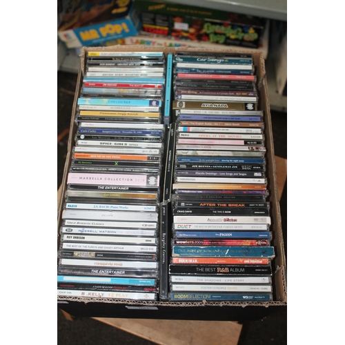 81 - BOX CONTAINING MIXED CDS