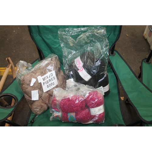 89 - 3 BAGS CONTAINING MIXED WOOL