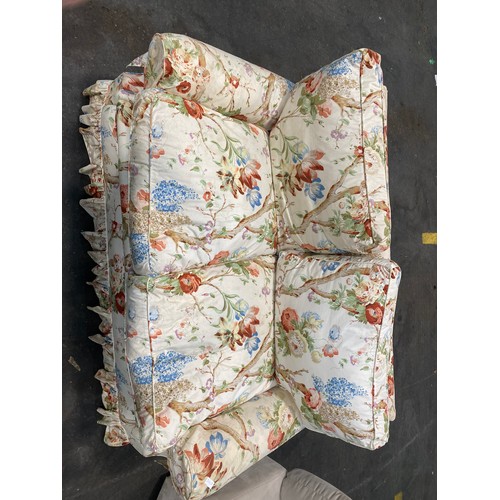 393 - A PAIR OF FLORAL DOWN FILLED TWO SEATER SOFAS
5FT BY 2 1/2ft deep by 3ft tall