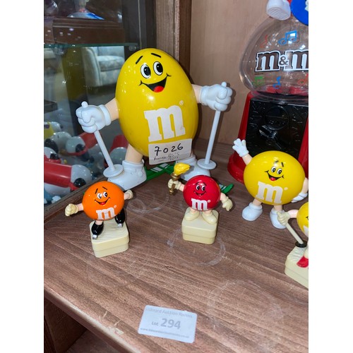 294 - SELECTION OF VERY COLLECTABLE M&M FIGURES AND DISPENSER