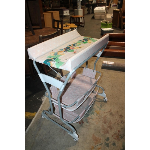 538 - BABY CHANGING TROLLEY