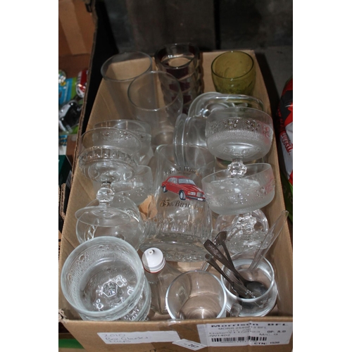 267 - BOX OF ASSORTED GLASSES AND CUPS