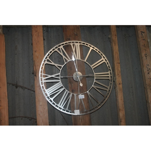 430 - LARGE ROUND METAL WALL CLOCK