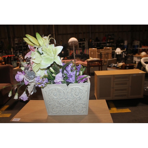 651 - BOX AND ARTIFICIAL FLOWERS