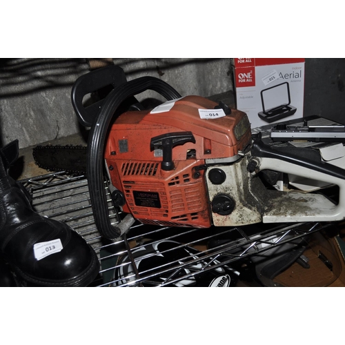 14 - ECKMAN PETROL CHAINSAW