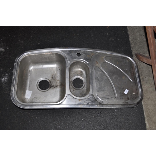 41 - STAINLESS STEEL1.5  SINK