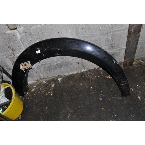 45 - BLACK WHEEL ARCH FOR MITSUBISHI L200 WARRIOR