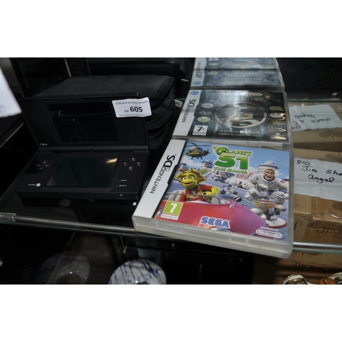 605 - NINTENDO DS I CASED AND GAMES