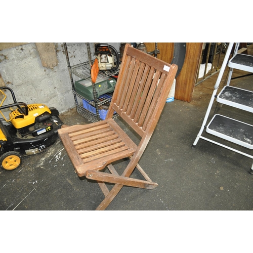 29 - HARDWOOD FOLDING GARDEN CHAIR