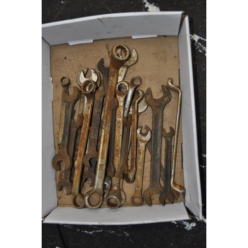 40 - BOX OF VINTAGE SPANNERS