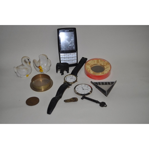 560 - TUB OF CURIOS INC VINTAGE HOP TOKEN AND SUPER CAR BADGE