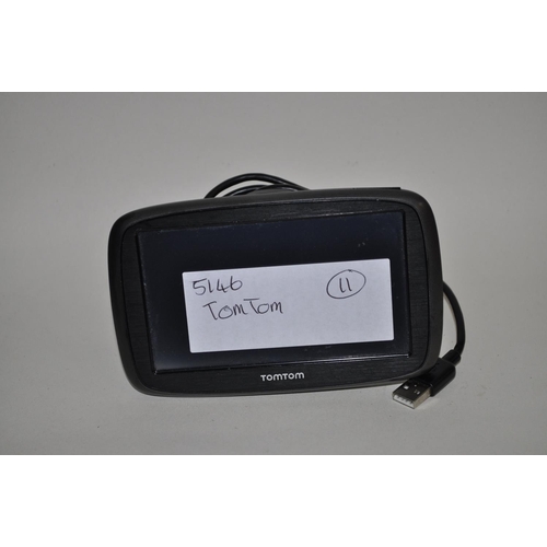 578 - TOM TOM SAT NAV. CHARGER AND SCREEN MOUNT