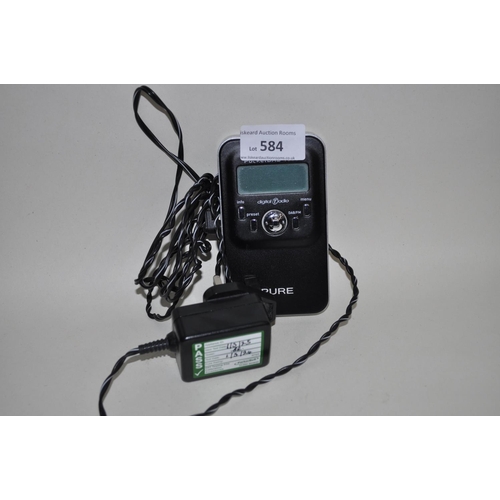 584 - POCKET RECHARGABLE DAB RADIO
