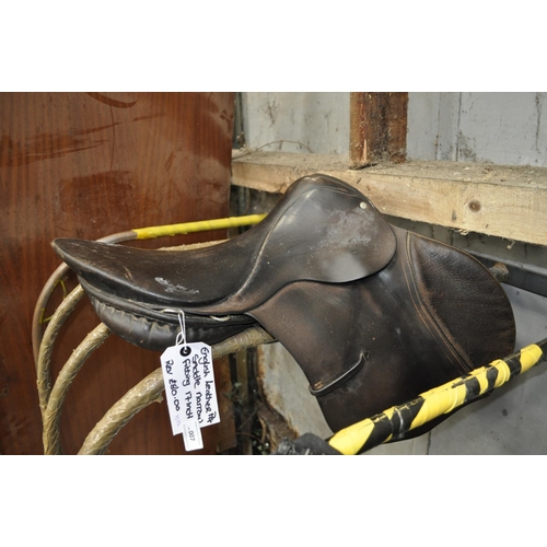 7 - ENGLISH LEATHER PG SADDLE, NARROW FITTING 17