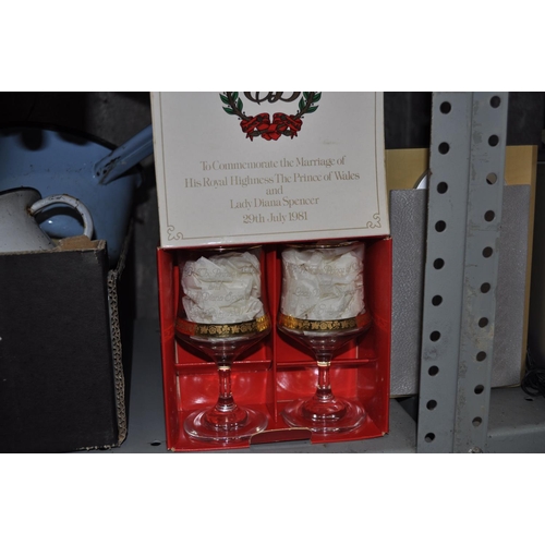 207 - BOX OF ROYAL WEDDING COMEMORATIVE  GLASSES