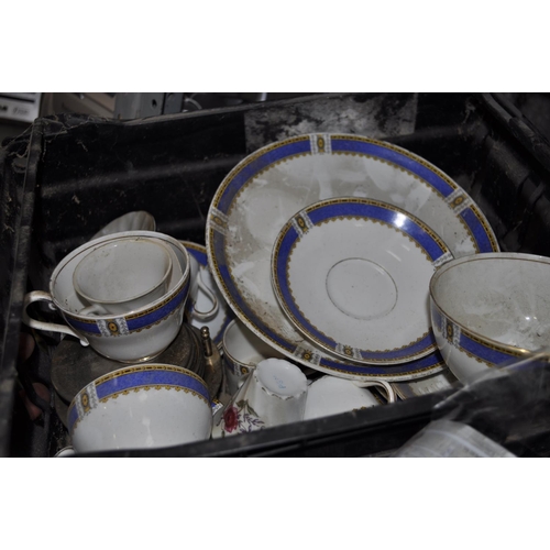 209 - TRAY OF HEATHCOATE BONE CHINA