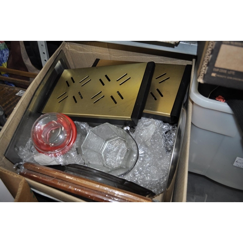 224 - LARGE BOX OF GLASSWARE CONTAINERS AND TRAYS