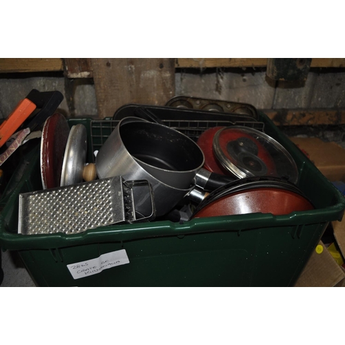 407 - CRATE OF MODERN KITCHENALIA