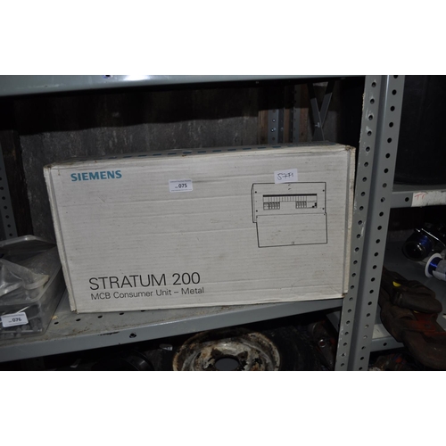 75 - STRATTUM 200 CONSUMER UNIT IN METAL