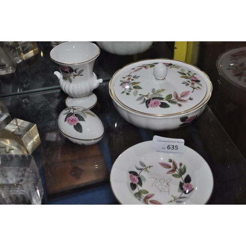 635 - 4 X WEDGEWOOD COLLECTABLES INC ASHTRAY AND VASE