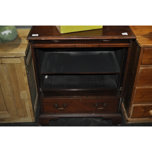 697 - MAHOGANY COLOURED TV CABINET