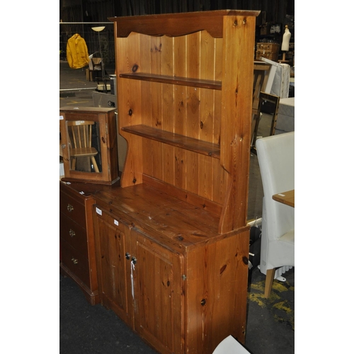 759 - PINE 2 DOOR 2 PIECE DRESSER