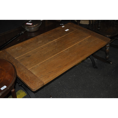 786 - LARGE OAK TOPPED COFFEE TABLE