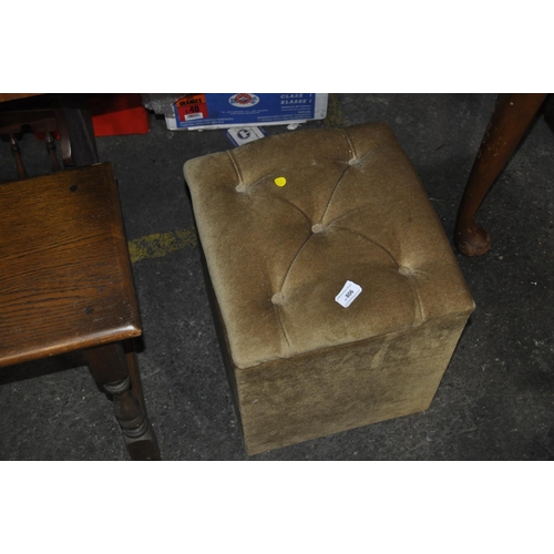 806 - BUTTON TOPPED FOOTSTOOL