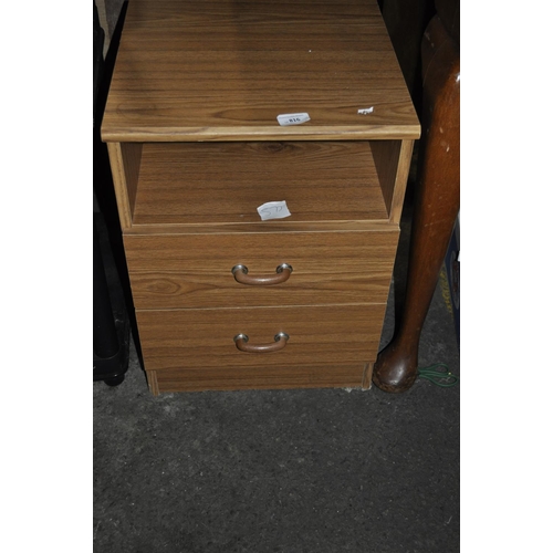 816 - 2 DRAWER BEDSIDE